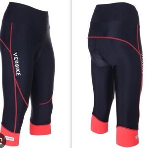 West Biking Women’s NWT Black Cycling 3/4 padded pants size 2XL